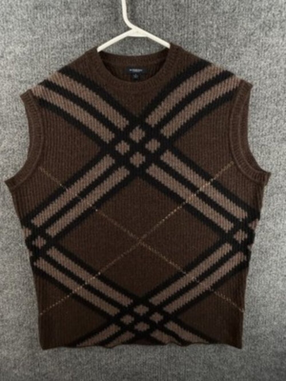 Burberry London Wool Angora Large Crew Neck Italy Nova Vest Brown Sleeveless